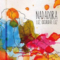 pelicula Nadadora – Luz Oscuridad Luz